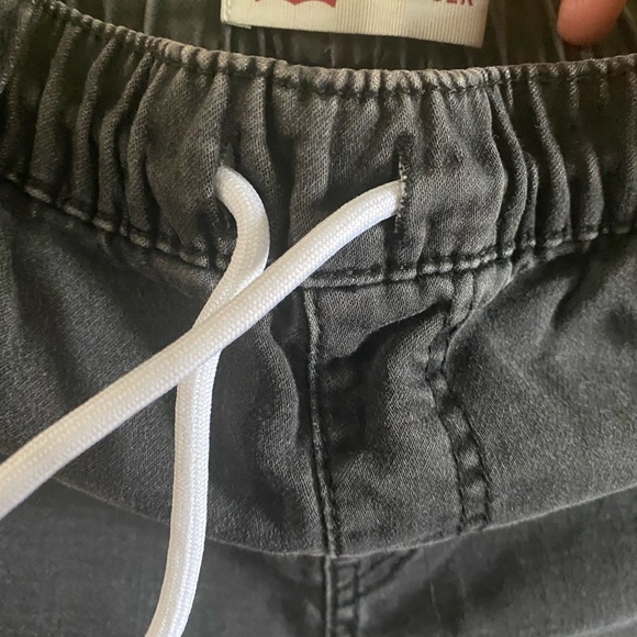 Boys levis joggers size L 12-13 - Picture 4 of 4